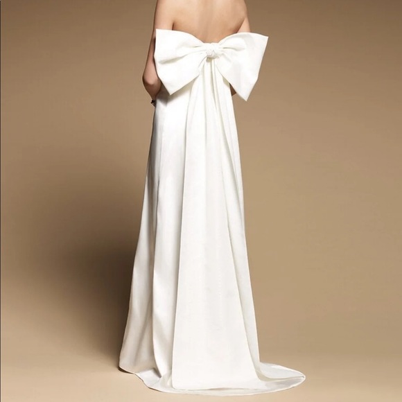 NWT ⭐️ Wedding Dress WHBM ELEGANT - Picture 3 of 9